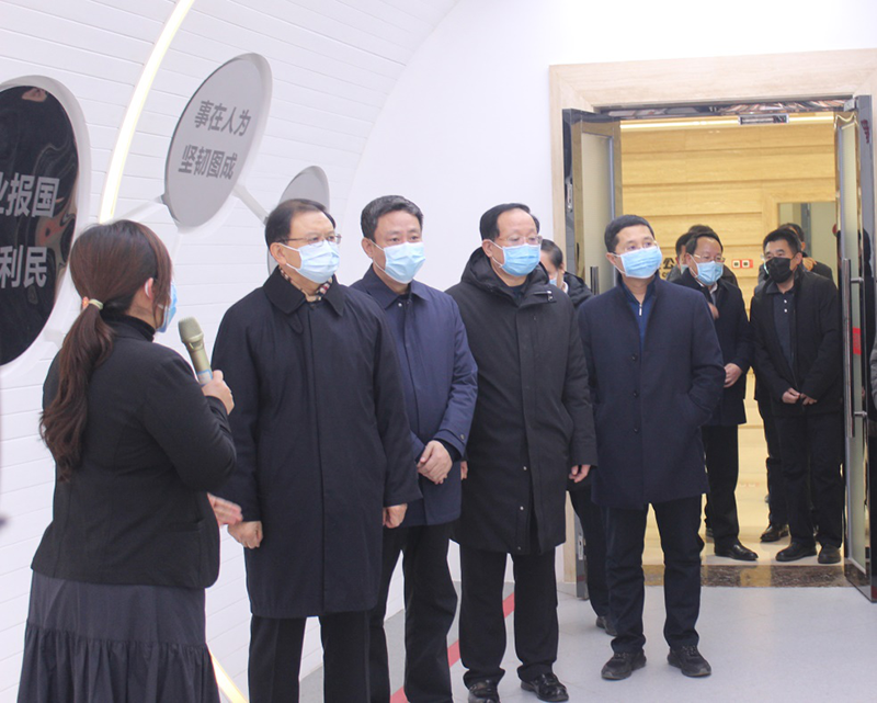 888�ڲ���-����Ϊ��,רҵЧ��