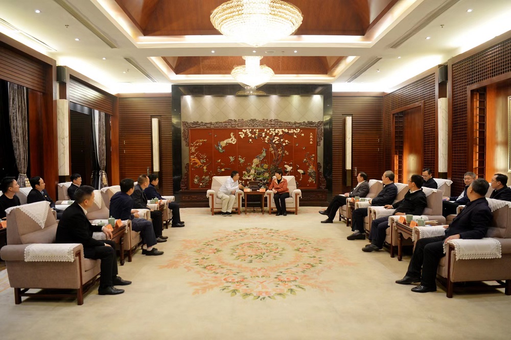 888�ڲ���-����Ϊ��,רҵЧ��