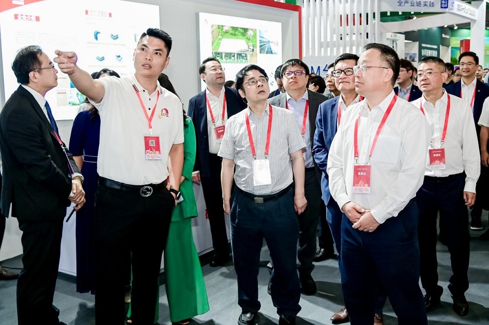 888腾博会-诚信为本,专业效劳