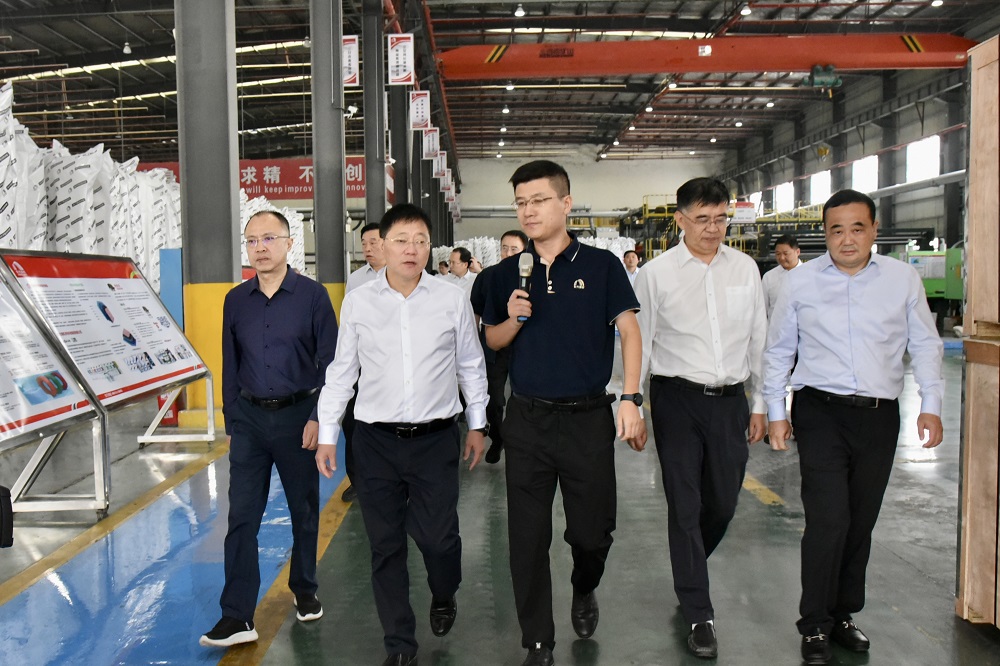 888�ڲ���-����Ϊ��,רҵЧ��